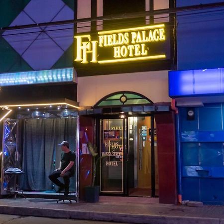 Fields Palace Hotel Анхелес Экстерьер фото